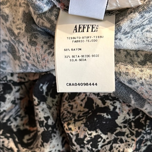 Cacharel sz 6 Floral Print midi length Women's Dress, back zip great condition - Picture 8 of 10